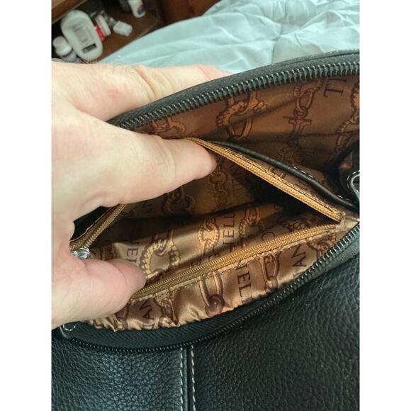 TIGANANELLO small women’s/girls backpack with minimal defaults - Picture 8 of 11